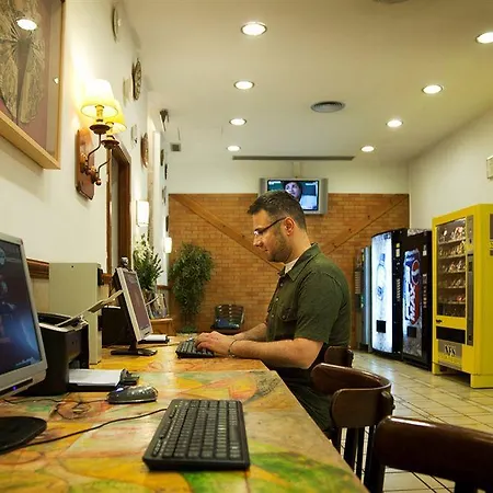 Leonardo Las Ramblas Отель 3*