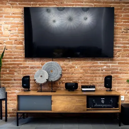 Amazing New With Rooftop Jacuzzi Apartment Barcelona