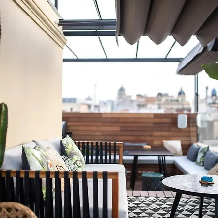 Amazing New With Rooftop Jacuzzi Barcelona