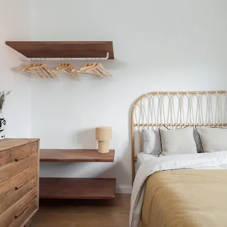 Ht- From Bcn.. To Heaven!! 4bedrooms With Terraze! Holiday home *