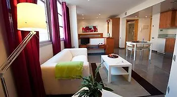 Ainb Eixample-muntaner Hotell 2*