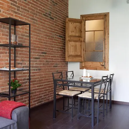 Fully Equipped Place Close To Sagrada Familia Apartment