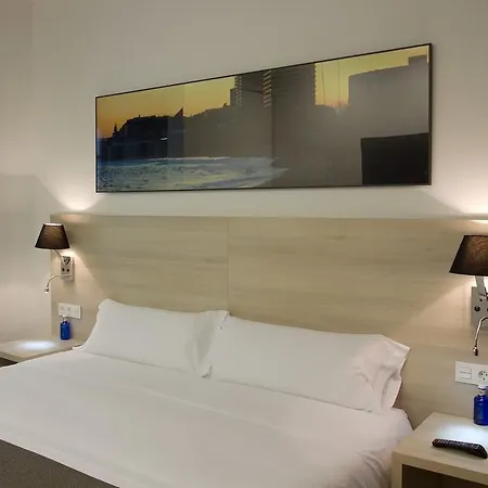 The 8 Boutique 3*