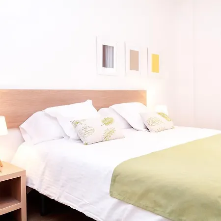 Feelathome Plaza Apartmán Barcelona