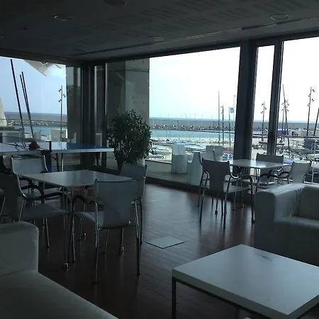 Residencia Deportiva Sercotel Barcelona Sailing Hostel *