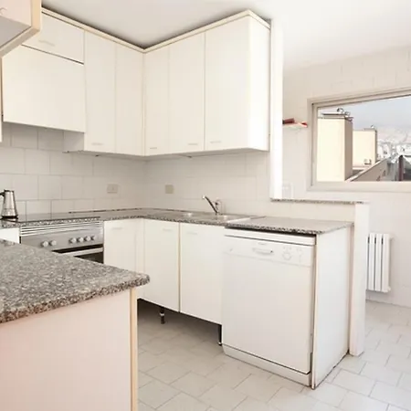 Apartment Ab Olympic Village Beach
