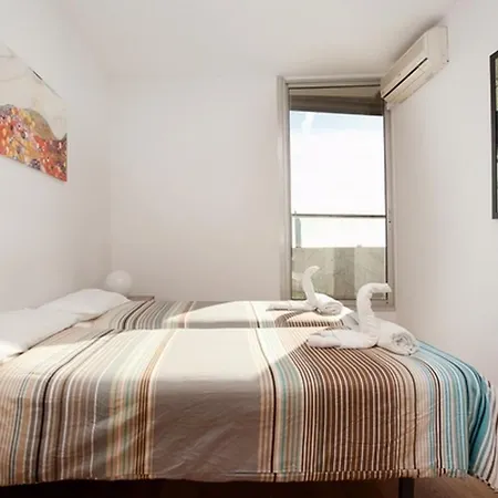 Ab Olympic Village Beach Apartment