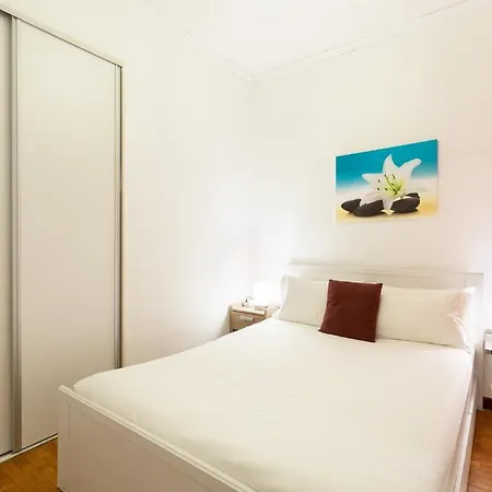 U-nique Lope De Vega Apartment Barcelona