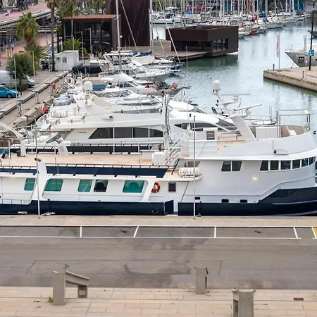Botel Luxury Boat Barcelona *