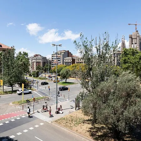 Ab Sagrada Familia Views Appartement