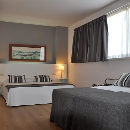 Hotel Atenea 4*