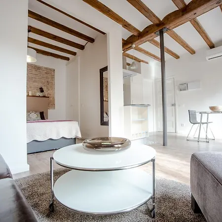 No 15 - The Streets Apartment