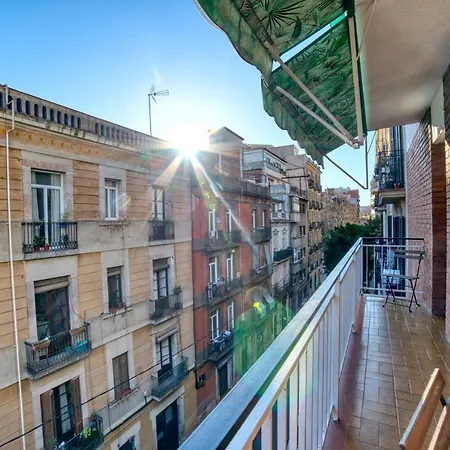 Lägenhet Higuests - Poblesec Barcelona