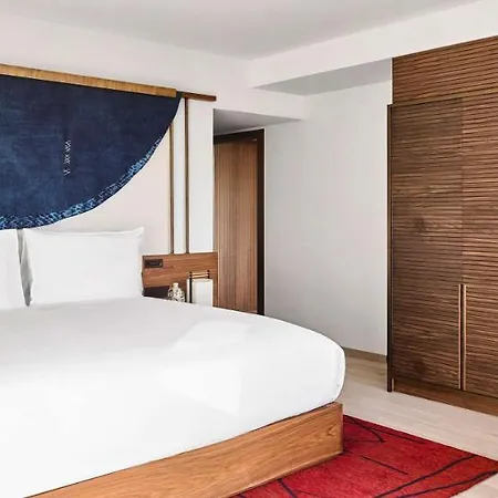 Nobu Hotel