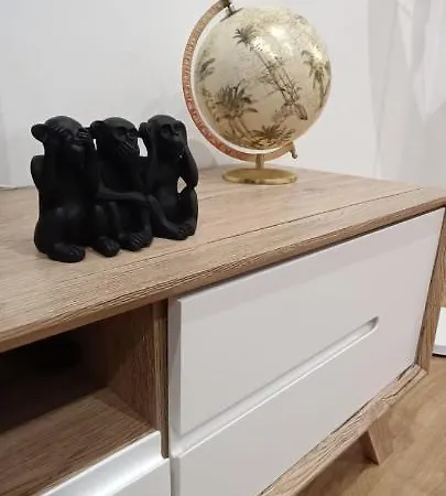 Apartamento Lovely New 20 Minutes From Center. Barcelona
