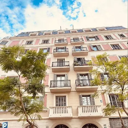 Madrazo 2* برشلونة