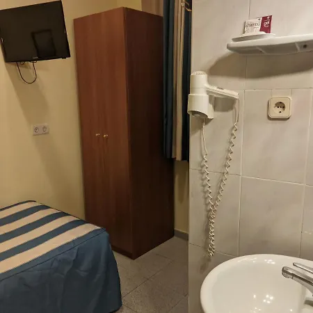 بيت ضيافة بنسيون كورال 2*