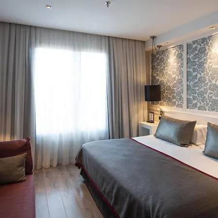 Hotel Catalonia Plaza Barcelone
