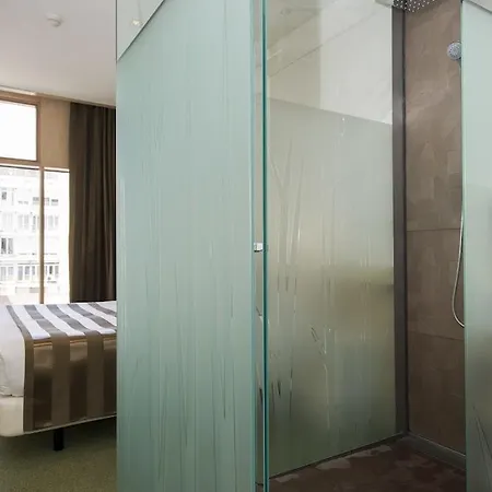 Ako Hotel 4*