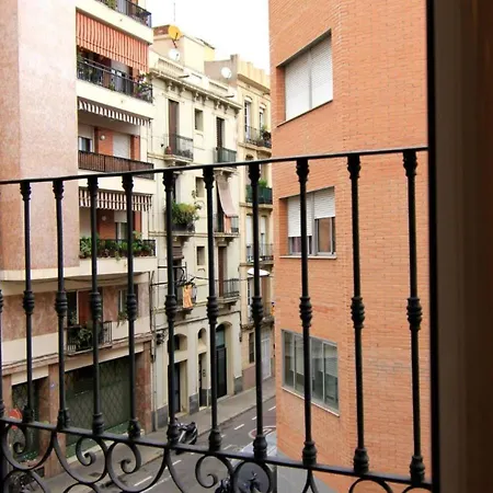 Muntanya - Apartments & One With Balcony Sagrada Familia Apartamento