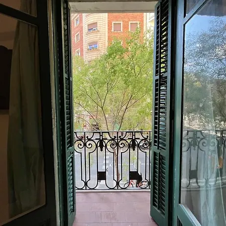 Big And Bright Bcn Apartment Barcelona