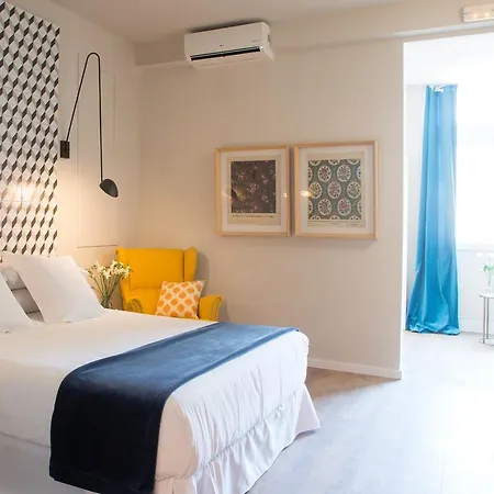 The Conica Deluxe Bed & Breakfast