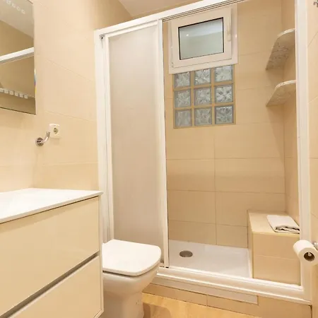 Aparteasy - Family 4-bedroom