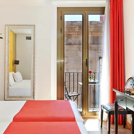 Hesperia Barri Gotic 3*