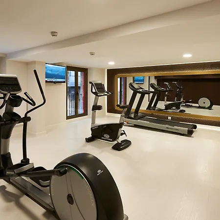 Hesperia Barri Gotic 3*