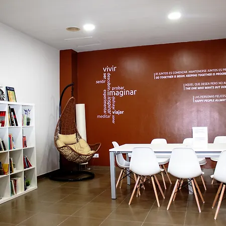 Hotel Bypillow Mothern Barcelona