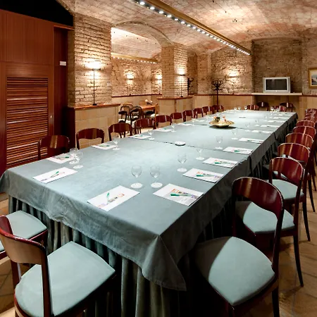 Rialto Hotel 3*