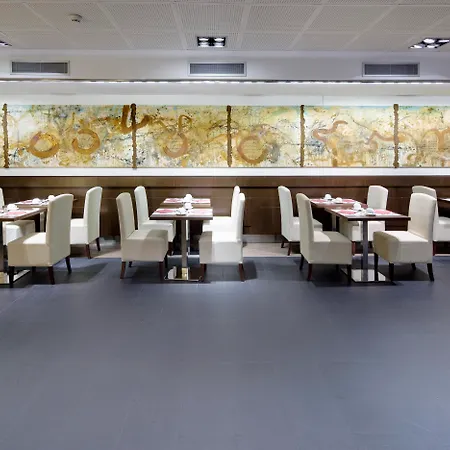 Colonial 4* Барселона
