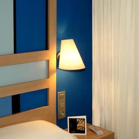 Ciutat De 3* Barcelona