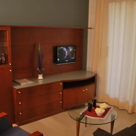 Aparthotel Napols - Abapart 2*