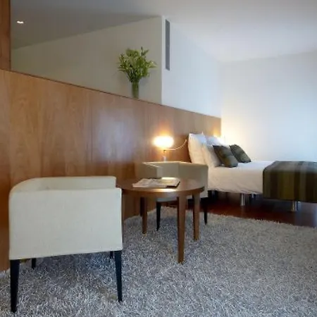 Hotel Condes De 4*