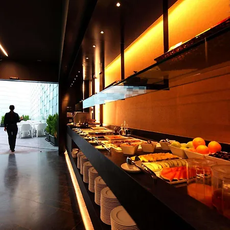 Olivia Balmes Hotel 4*