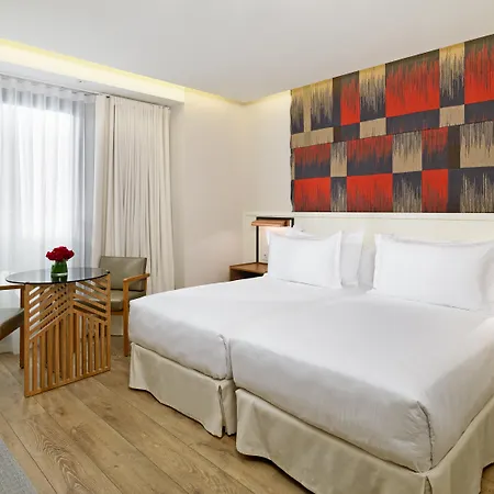 H10 Cubik 4* Sup 4* Barcelona