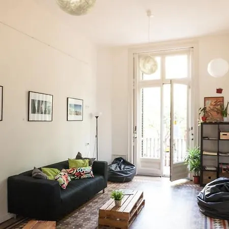 Hostal 360 Borne