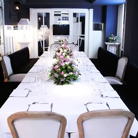 Market 3* Barcelona