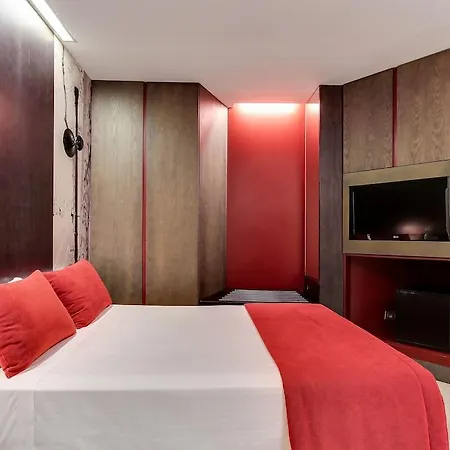 Sercotel Rosellon Отель