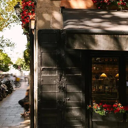 Отель Sonder Paseo De Gracia