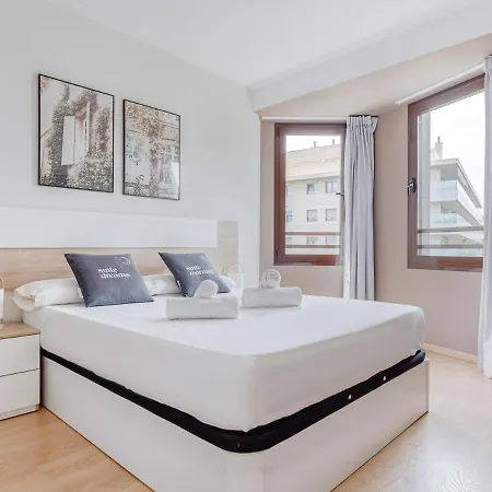Limehome Carrer De Fontcoberta - Digital Access Hotell Barcelona