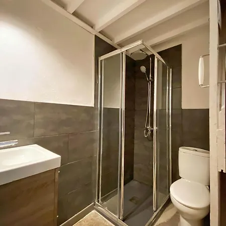 Fridays Flats Casa Aquamarine Barcelona