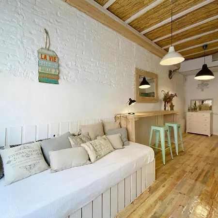 Fridays Flats Casa Aquamarine