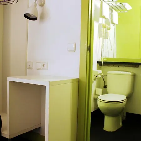 Raval Botella Private Hostel *