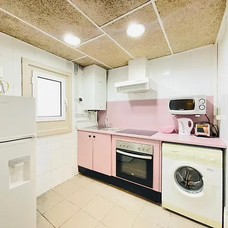 Hotel apartamentowy Smartr Ramblas