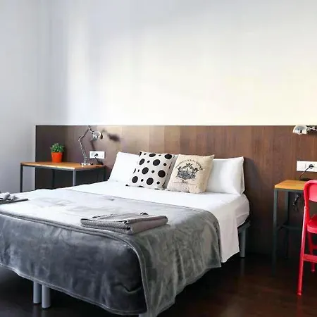 Apartment Traveller House 8 Bedroom *