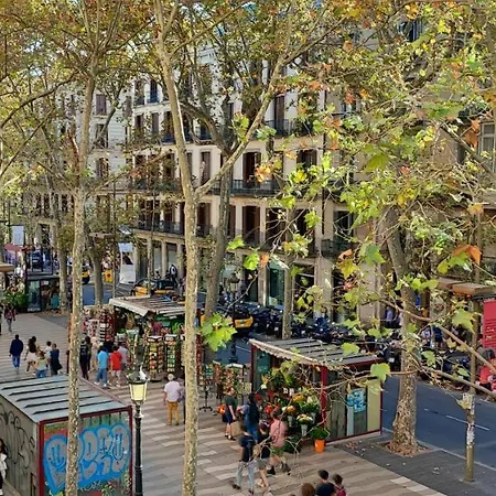 Ella Boqueria Гостевой дом 2*
