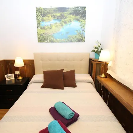 Nuevo Balmes Bed and breakfast