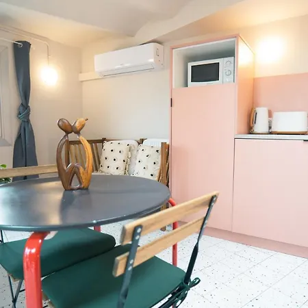 Hotel apartamentowy Smartr Ramblas